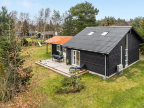 Holiday Home Gabi - 700m from the sea by Interhome, Bogø By
